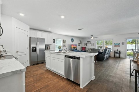 Casa en venta en Palm Coast, Florida, 4 dormitorios, 173.26 m2 № 1877198 - foto 8