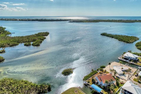 Terreno en venta en Englewood, Florida № 2148868 - foto 16