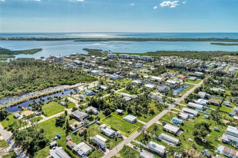 Terreno en venta en Englewood, Florida № 2148868 - foto 6
