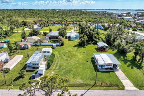 Terreno en venta en Englewood, Florida № 2148868 - foto 3