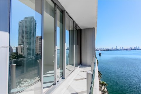 Condo in Miami, Florida, 2 bedrooms  № 2052771 - photo 28