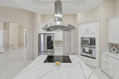 Купить виллу или дом в Порт-Сент-Луси, Флорида 6 комнат, 231.98м2, № 2078171 - фото 24