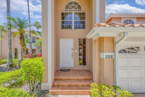 Condo in Palm Beach Gardens, Florida, 3 bedrooms  № 2175340 - photo 6
