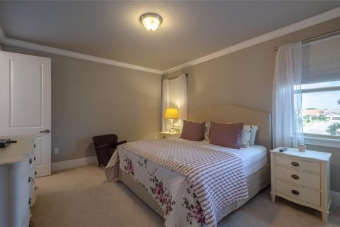 House in Orlando, Florida 7 bedrooms, 497.49 sq.m. № 2195373 - photo 22
