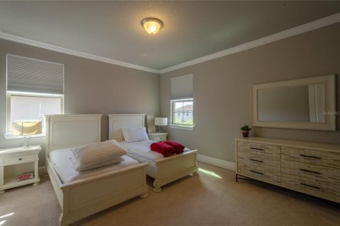 House in Orlando, Florida 7 bedrooms, 497.49 sq.m. № 2195373 - photo 25