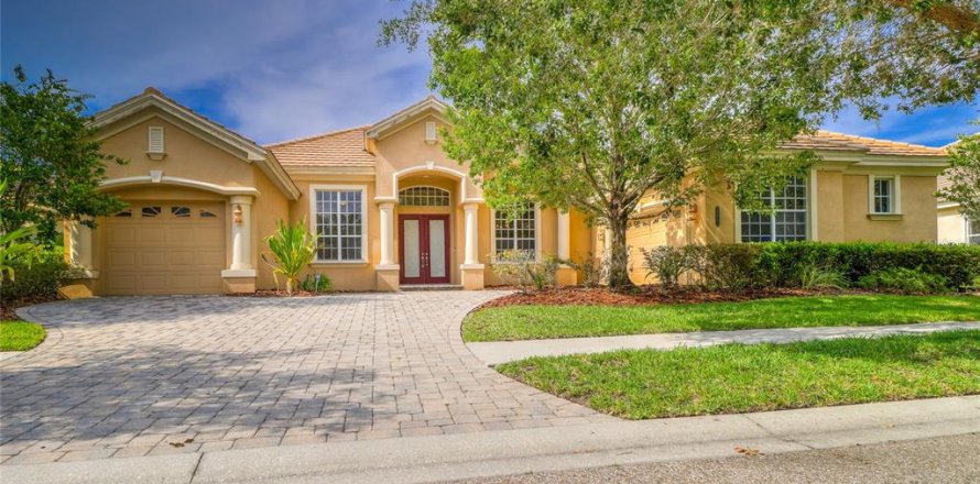 Villa ou maison à Tampa, Floride 4 chambres, 348.2 m2 № 1835086