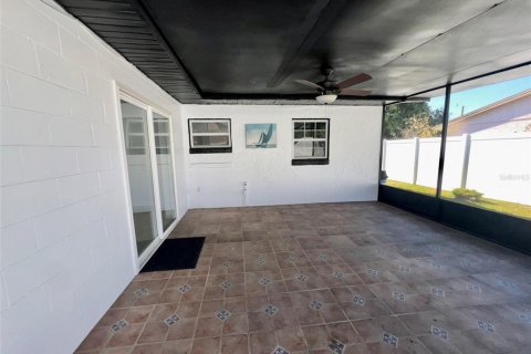 Casa en venta en Kissimmee, Florida, 3 dormitorios, 156.54 m2 № 1791706 - foto 15
