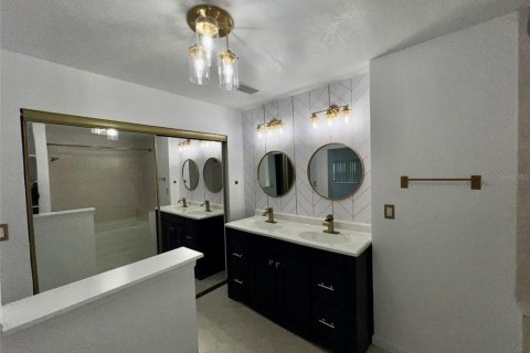 Casa en venta en Kissimmee, Florida, 3 dormitorios, 156.54 m2 № 1791706 - foto 10