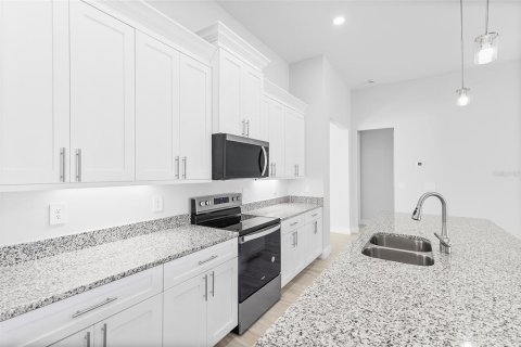 Casa en venta en Geneva, Florida, 4 dormitorios, 207.54 m2 № 1740646 - foto 28