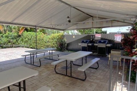 Condominio en alquiler en Sunny Isles Beach, Florida, 2 dormitorios, 91.97 m2 № 2154068 - foto 7