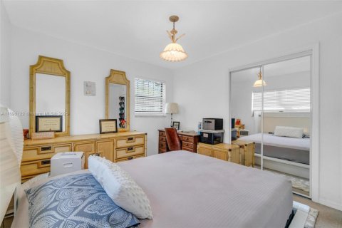 Снять в аренду виллу или дом в Майами-Гарденс, Флорида 3 спальни, 125.05м2, № 1946134 - фото 20