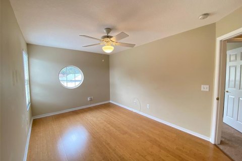 Villa ou maison à louer à Orlando, Floride: 5 chambres, 223.71 m2 № 1839038 - photo 18