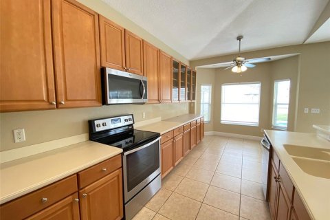 Villa ou maison à louer à Orlando, Floride: 5 chambres, 223.71 m2 № 1839038 - photo 10