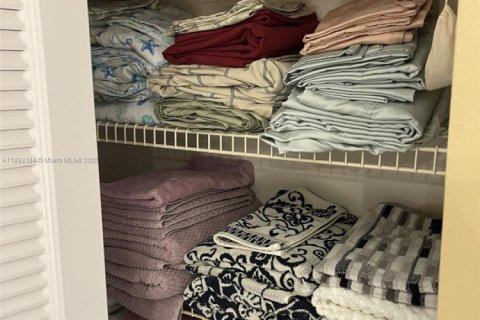 Снять в аренду кондоминиум в Делрей-Бич, Флорида 2 спальни, 106.65м2, № 1945083 - фото 20