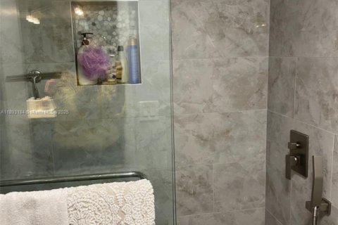 Снять в аренду кондоминиум в Делрей-Бич, Флорида 2 спальни, 106.65м2, № 1945083 - фото 18