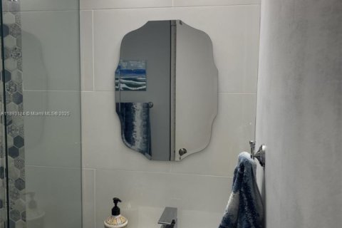 Снять в аренду кондоминиум в Делрей-Бич, Флорида 2 спальни, 106.65м2, № 1945083 - фото 10