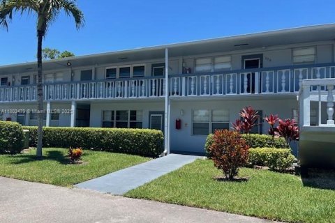 Купить кондоминиум в Дирфилд-Бич, Флорида 1 спальня, 65.03м2, № 1959425 - фото 2