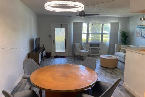 Купить кондоминиум в Дирфилд-Бич, Флорида 1 спальня, 65.03м2, № 1959425 - фото 21