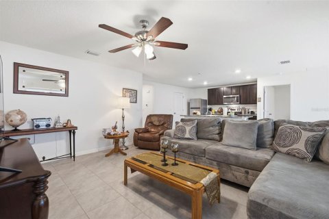Casa en venta en Spring Hill, Florida, 3 dormitorios, 155.43 m2 № 2196593 - foto 12