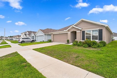 Casa en venta en Spring Hill, Florida, 3 dormitorios, 155.43 m2 № 2196593 - foto 3