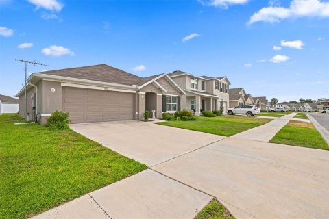 Casa en venta en Spring Hill, Florida, 3 dormitorios, 155.43 m2 № 2196593 - foto 7