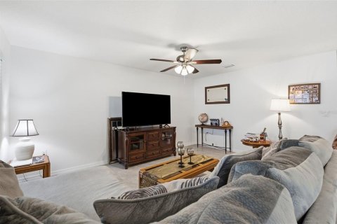Casa en venta en Spring Hill, Florida, 3 dormitorios, 155.43 m2 № 2196593 - foto 9