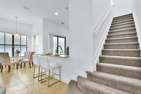 Villa ou maison à louer à Cooper City, Floride: 4 chambres, 193.61 m2 № 1942259 - photo 29