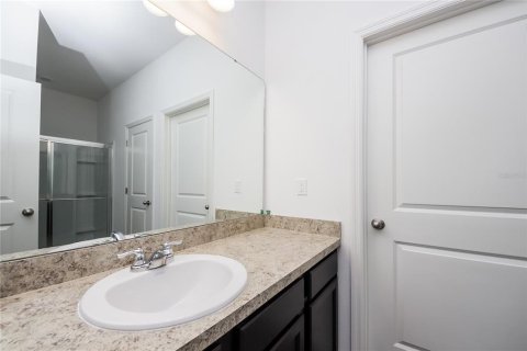 Casa en alquiler en Haines City, Florida, 3 dormitorios, 157.56 m2 № 1831517 - foto 14