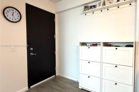 Купить кондоминиум в Майами, Флорида 1 спальня, 70.79м2, № 2091320 - фото 19