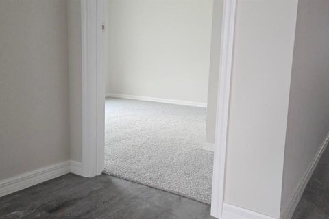 House in Cape Coral, Florida 4 bedrooms, 169.27 sq.m. № 1086996 - photo 5