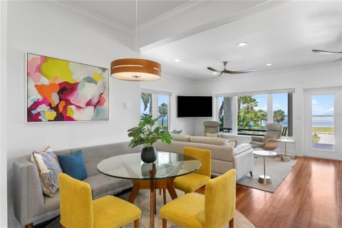 Villa ou maison à vendre à Saint Petersburg, Floride: 5 chambres, 445 m2 № 2234580 - photo 13