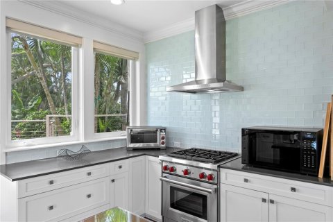 Villa ou maison à vendre à Saint Petersburg, Floride: 5 chambres, 445 m2 № 2234580 - photo 19