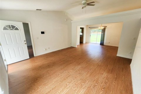 Casa en alquiler en Ocala, Florida, 3 dormitorios, 131.27 m2 № 1906912 - foto 7