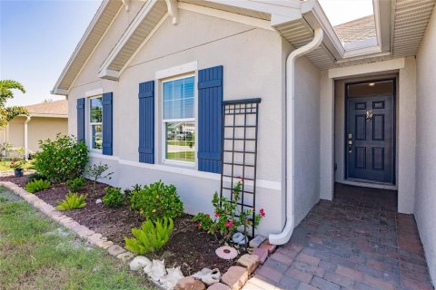 House in Punta Gorda, Florida 3 bedrooms, 185.8 sq.m. № 1326260 - photo 5
