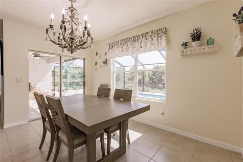 House in Punta Gorda, Florida 3 bedrooms, 185.8 sq.m. № 1326260 - photo 17