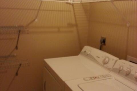 House in Palm Springs, Florida 2 bedrooms, 108.6 sq.m. № 1146111 - photo 1