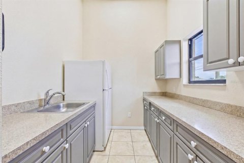 Купить коммерческую недвижимость в Кейп-Корал, Флорида 289.86м2, № 2217989 - фото 20