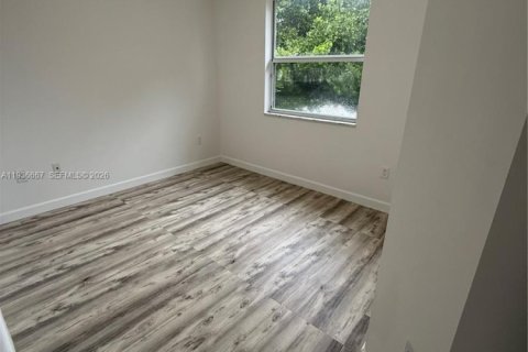 Condo in Homestead, Florida, 4 bedrooms  № 1996917 - photo 2