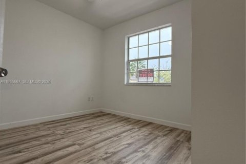 Condo in Homestead, Florida, 4 bedrooms  № 1996917 - photo 11