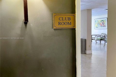 Купить кондоминиум в Норт-Майами, Флорида 1 спальня, 72.28м2, № 2018042 - фото 18