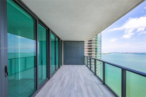 Copropriété à louer à Miami, Floride: 2 chambres, 111.3 m2 № 1944787 - photo 8