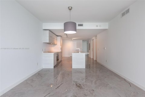 Copropriété à louer à Miami, Floride: 2 chambres, 111.3 m2 № 1944787 - photo 16