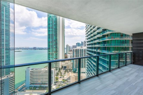 Copropriété à louer à Miami, Floride: 2 chambres, 111.3 m2 № 1944787 - photo 9