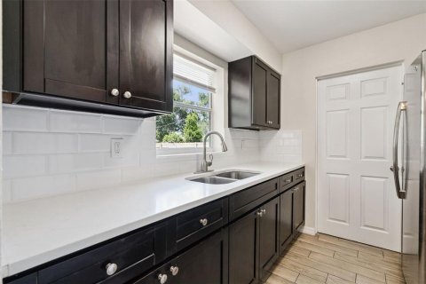 Casa en venta en Deltona, Florida, 3 dormitorios, 105.35 m2 № 2377459 - foto 9