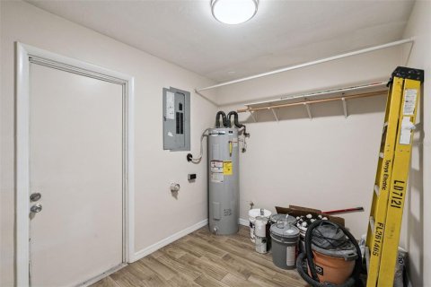 Casa en venta en Deltona, Florida, 3 dormitorios, 105.35 m2 № 2377459 - foto 22