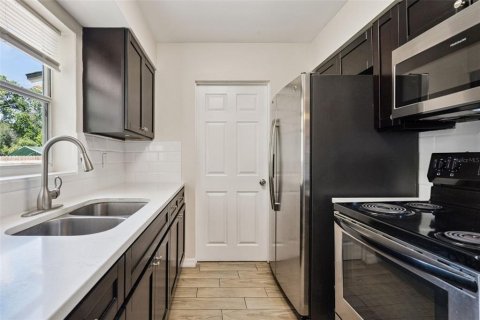 Casa en venta en Deltona, Florida, 3 dormitorios, 105.35 m2 № 2377459 - foto 10