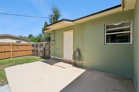 Casa en venta en Deltona, Florida, 3 dormitorios, 105.35 m2 № 2377459 - foto 24