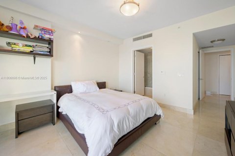 Condo in Sunny Isles Beach, Florida, 3 bedrooms  № 1867032 - photo 21