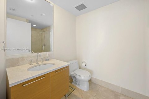 Condo in Sunny Isles Beach, Florida, 3 bedrooms  № 1867032 - photo 19