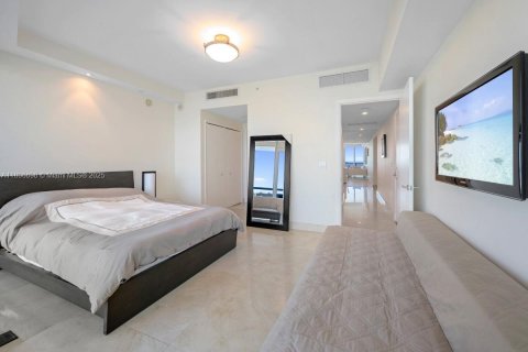 Condo in Sunny Isles Beach, Florida, 3 bedrooms  № 1867032 - photo 18
